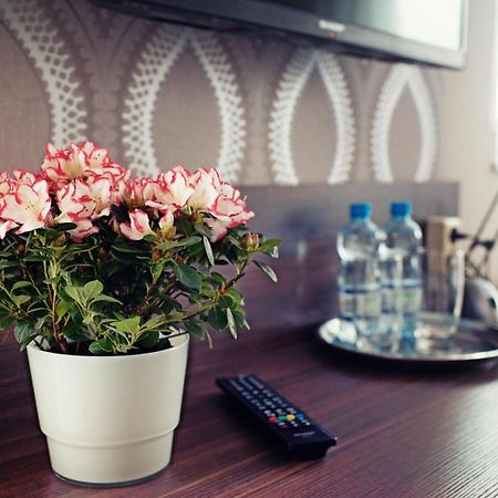 Makara Hotel Katowice Ngoại thất bức ảnh
