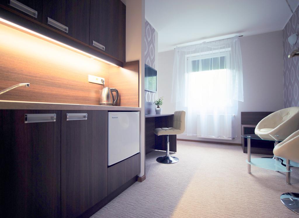 Makara Hotel Katowice Ngoại thất bức ảnh