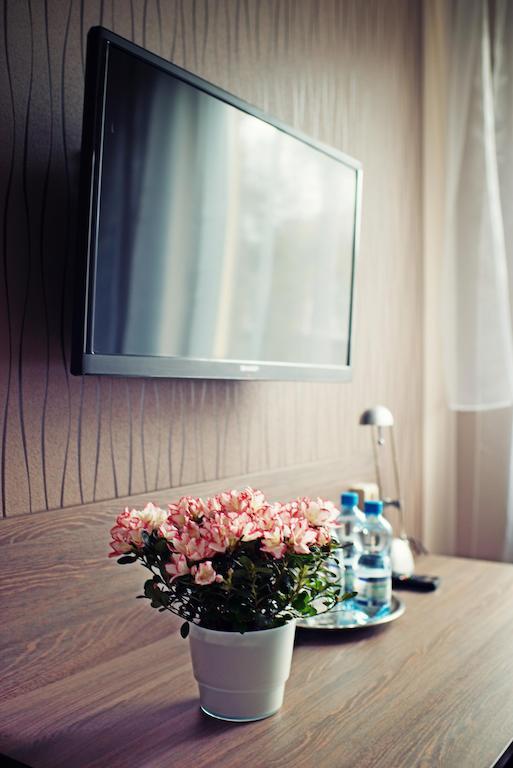 Makara Hotel Katowice Phòng bức ảnh